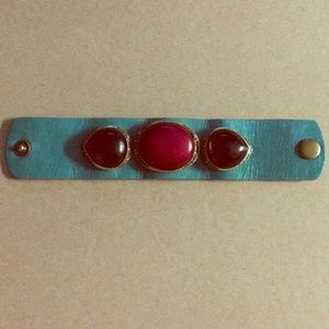 Fossil leather cuff ( turquoise w stones).